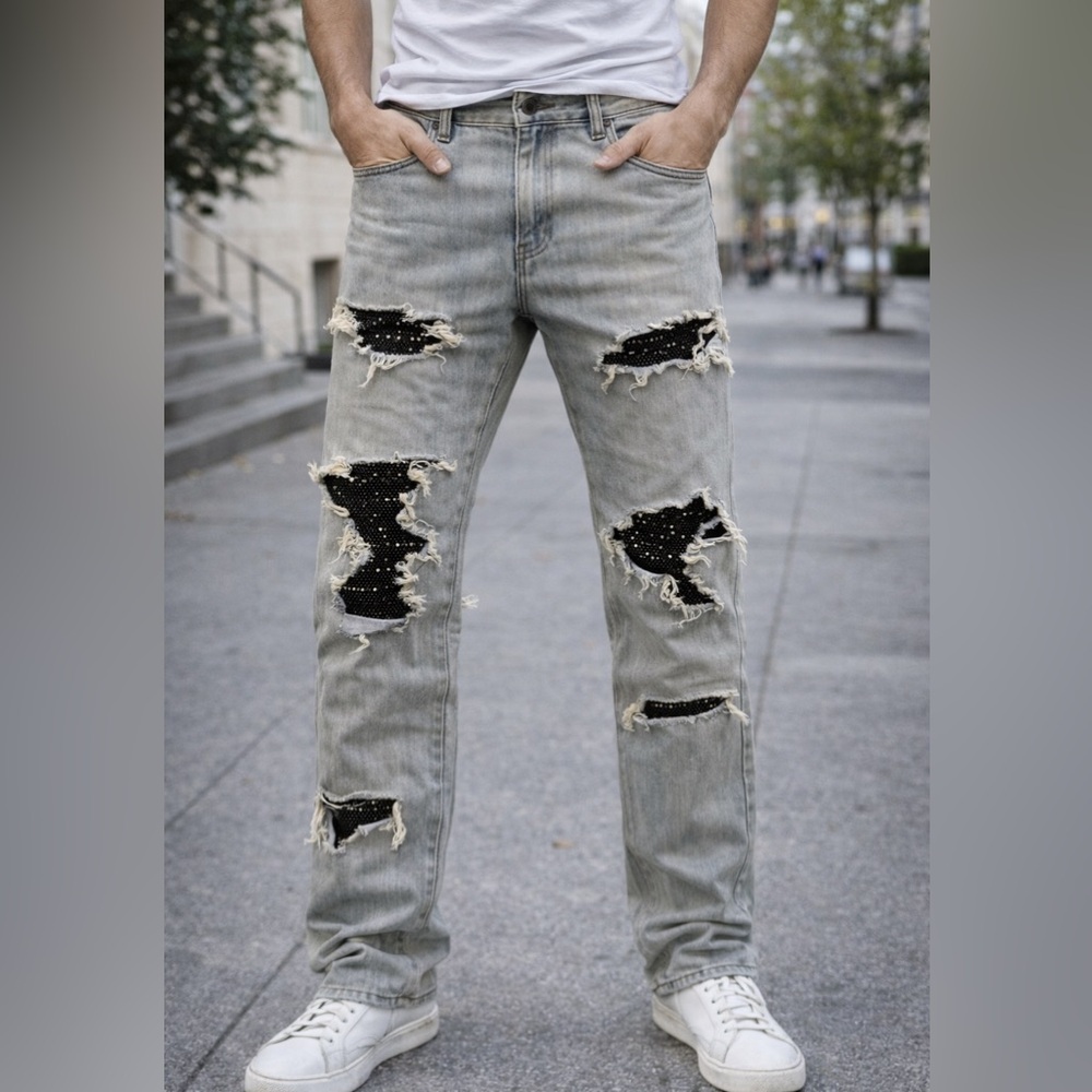 Vicious men’s Denim‎ Oil Blue rip Distressed straight fit Jeans studded Size 32